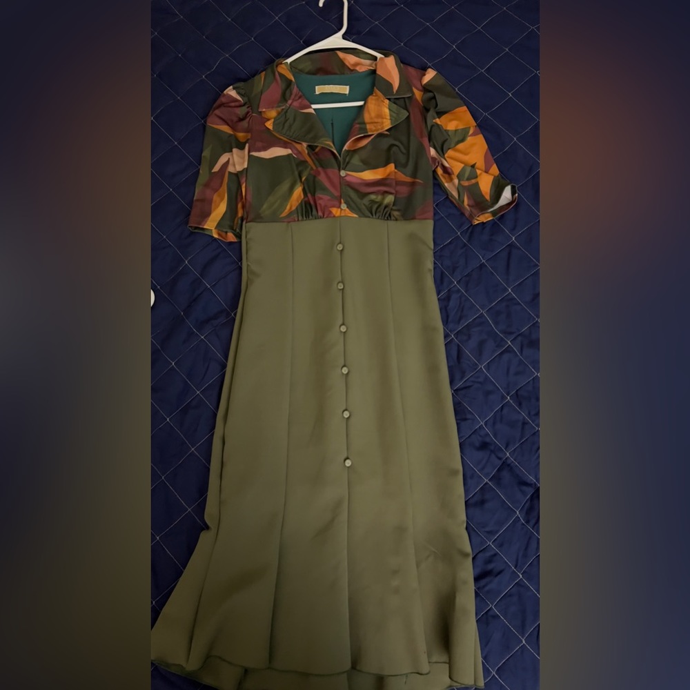 Green midi dress, brand new ,